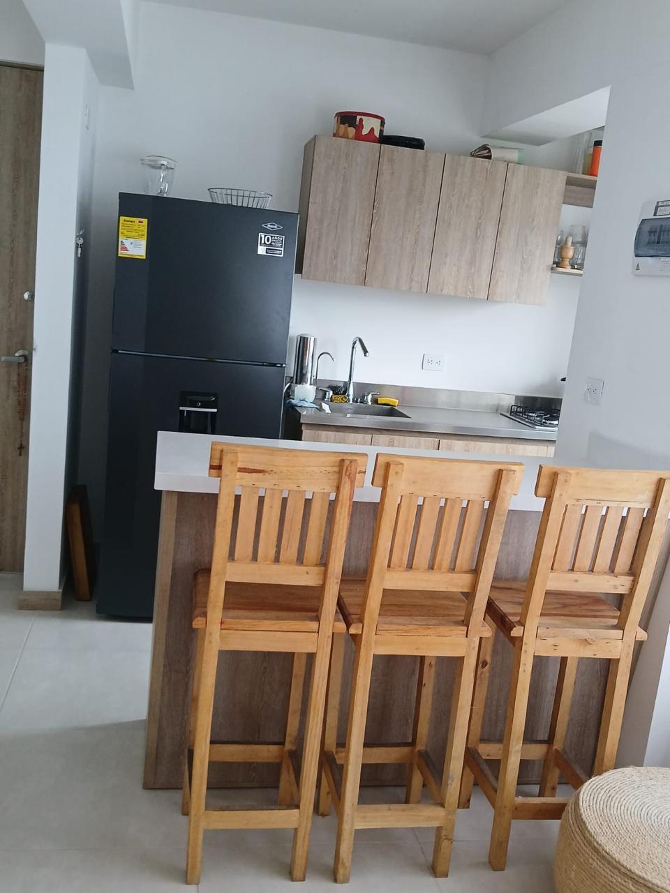 Miniatura 4 de Apartamento en Sabaneta · Unidad completa con todo