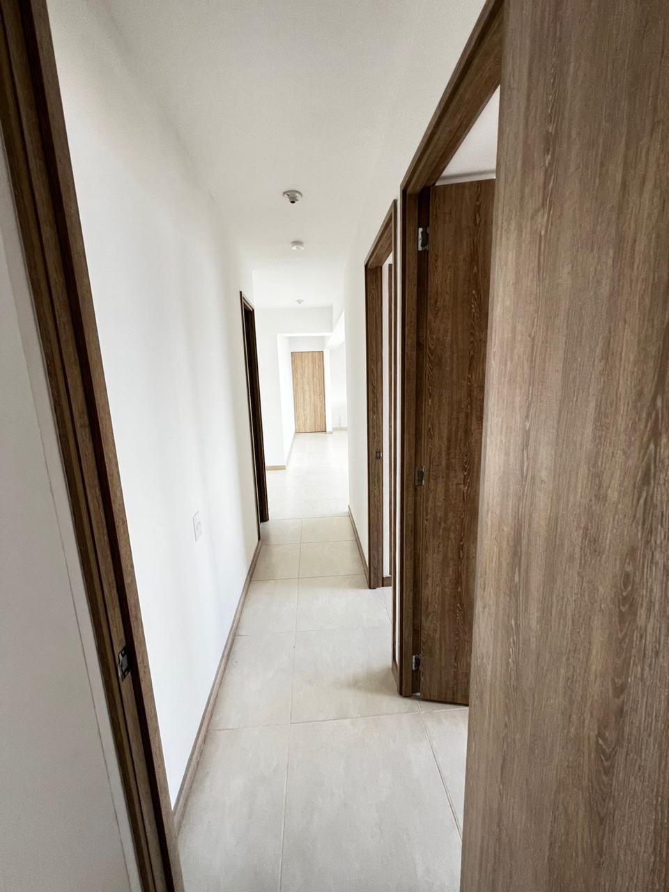 Miniatura 3 de Apartamento en Sabaneta · Unidad completa con todo